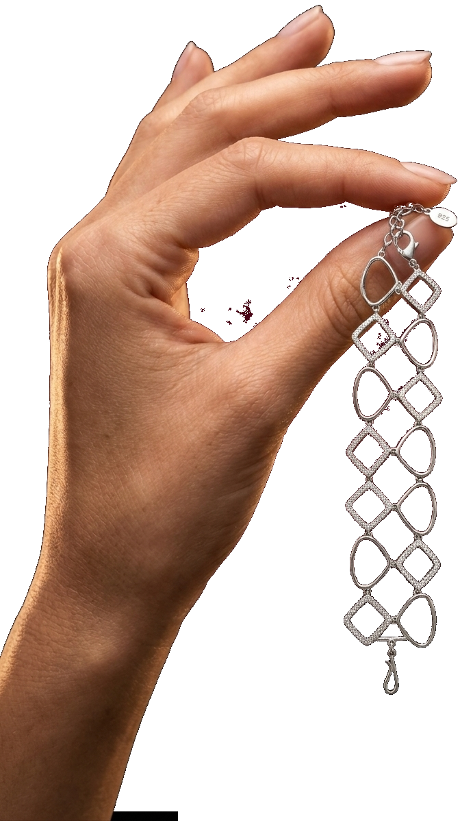 Royal Naari Signature Diamond Bracelet Campaign